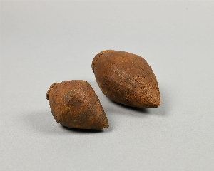 P975B