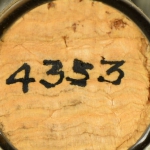 643757