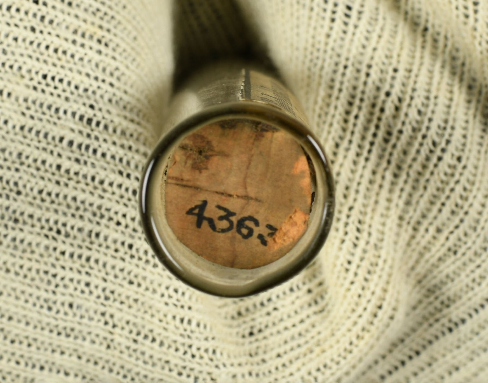643772