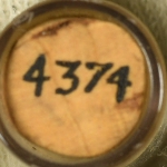 643796