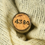 643811