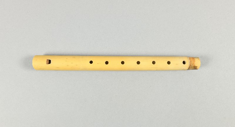 646811
