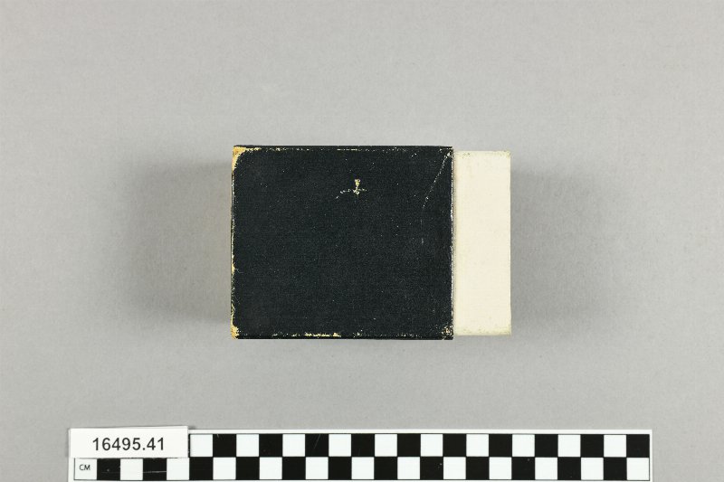 649860
