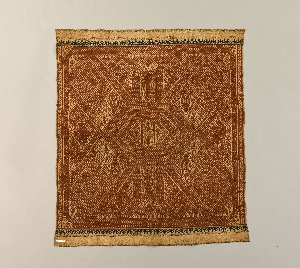 P1352B