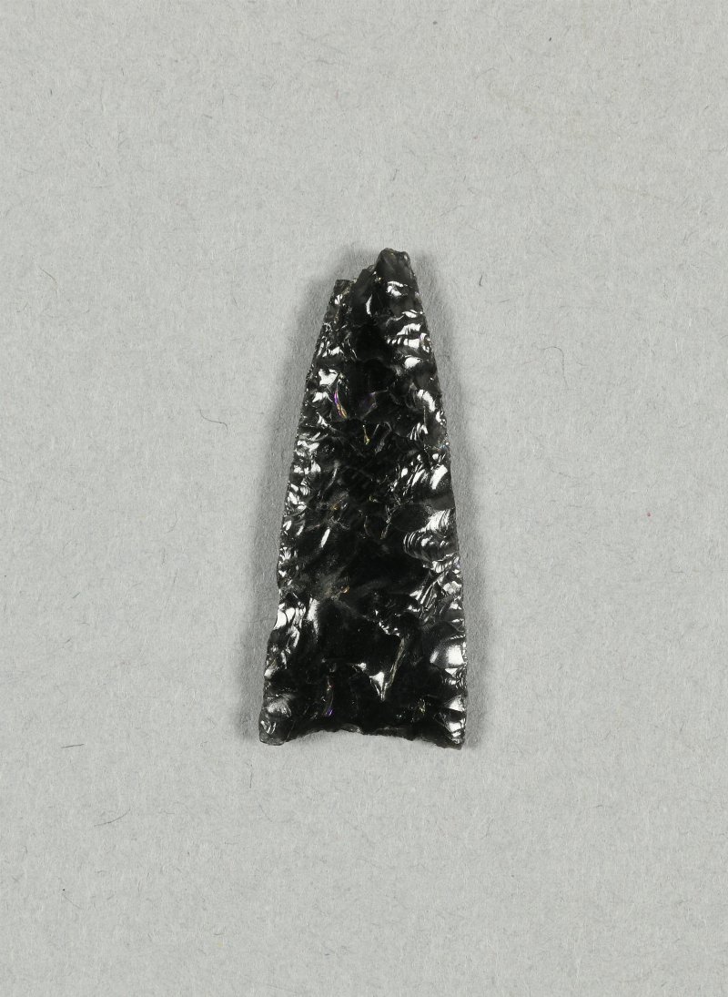662803