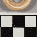 671300