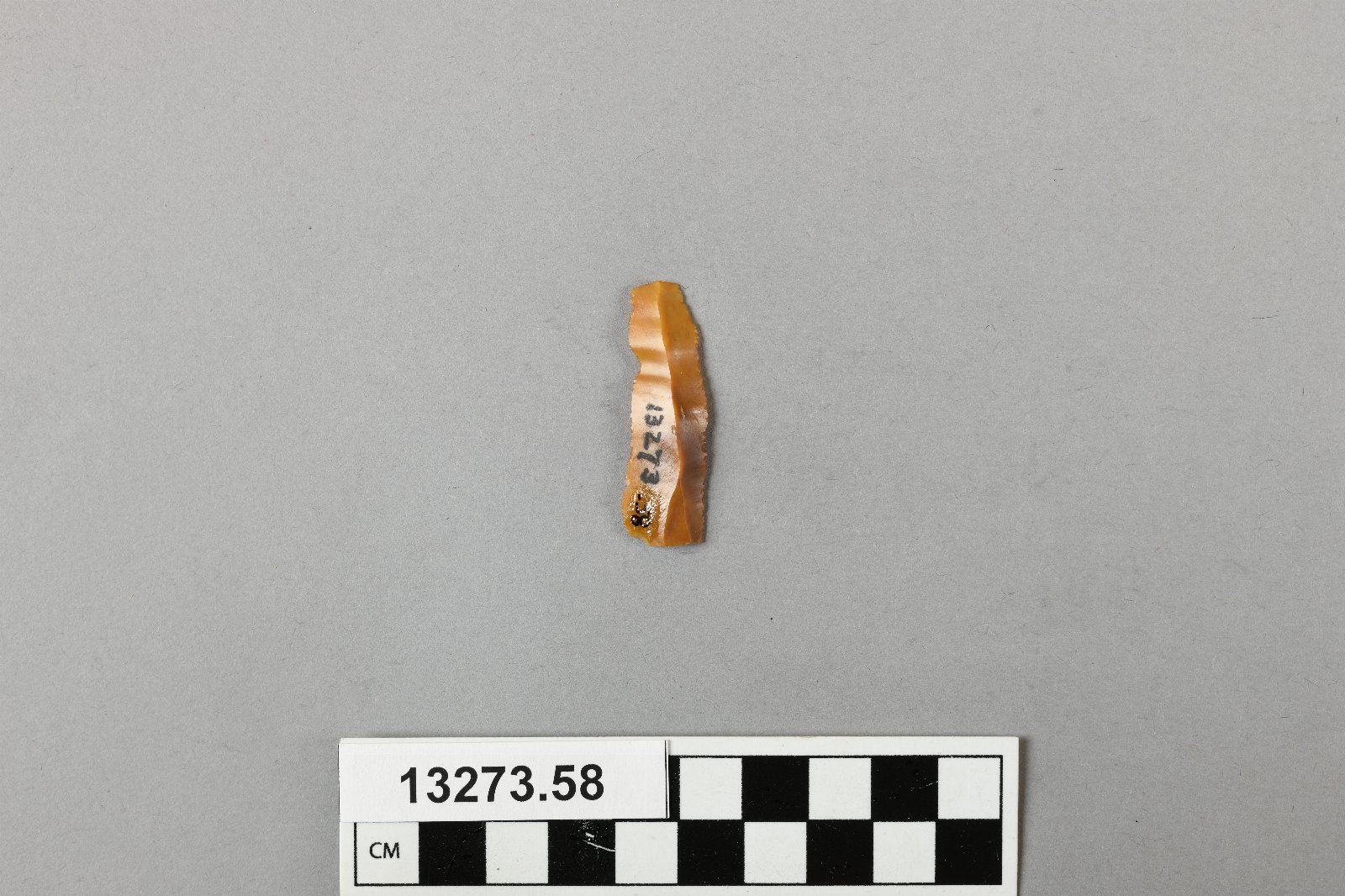 671946