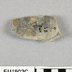 672903