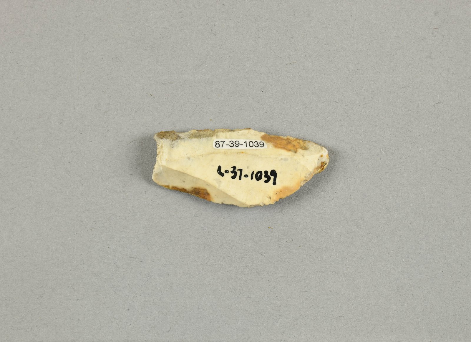 683357