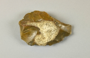 EU704B