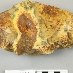 686318