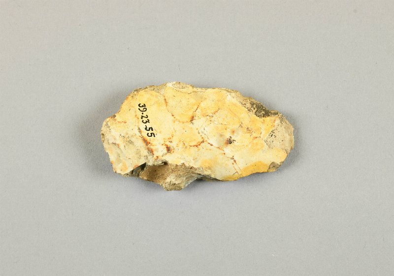 686846