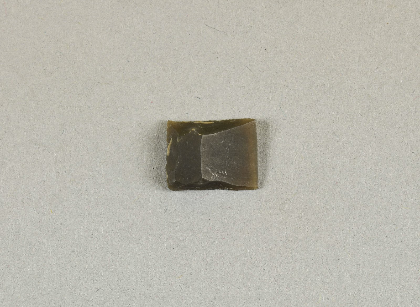 689512