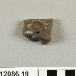 690832