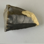 692042