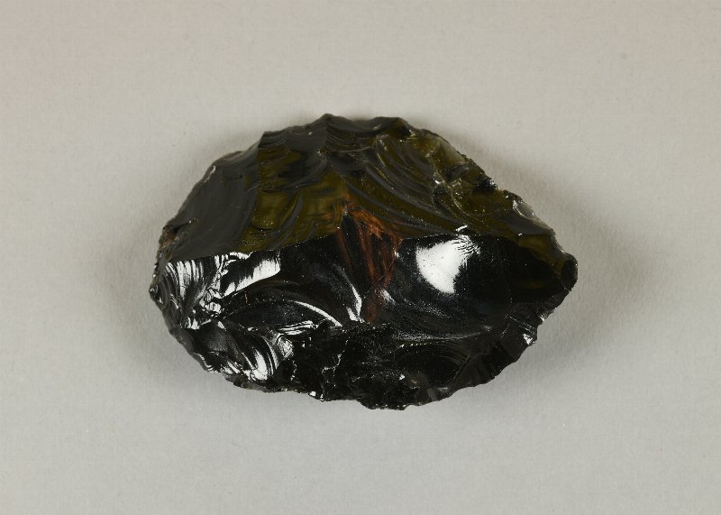 692163