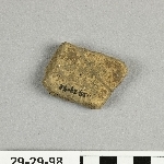 692562