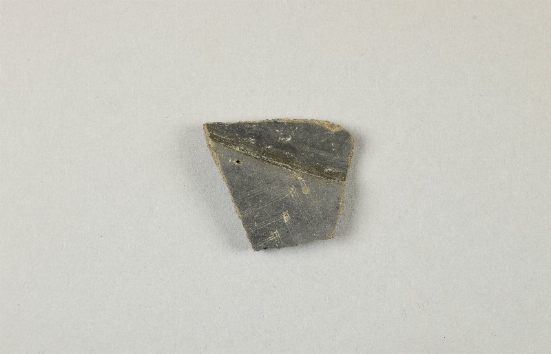 693649