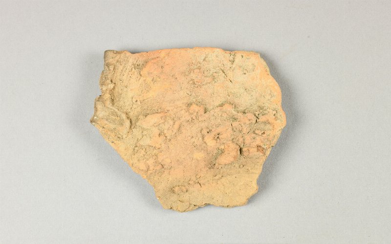 695892
