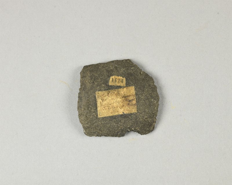 696033