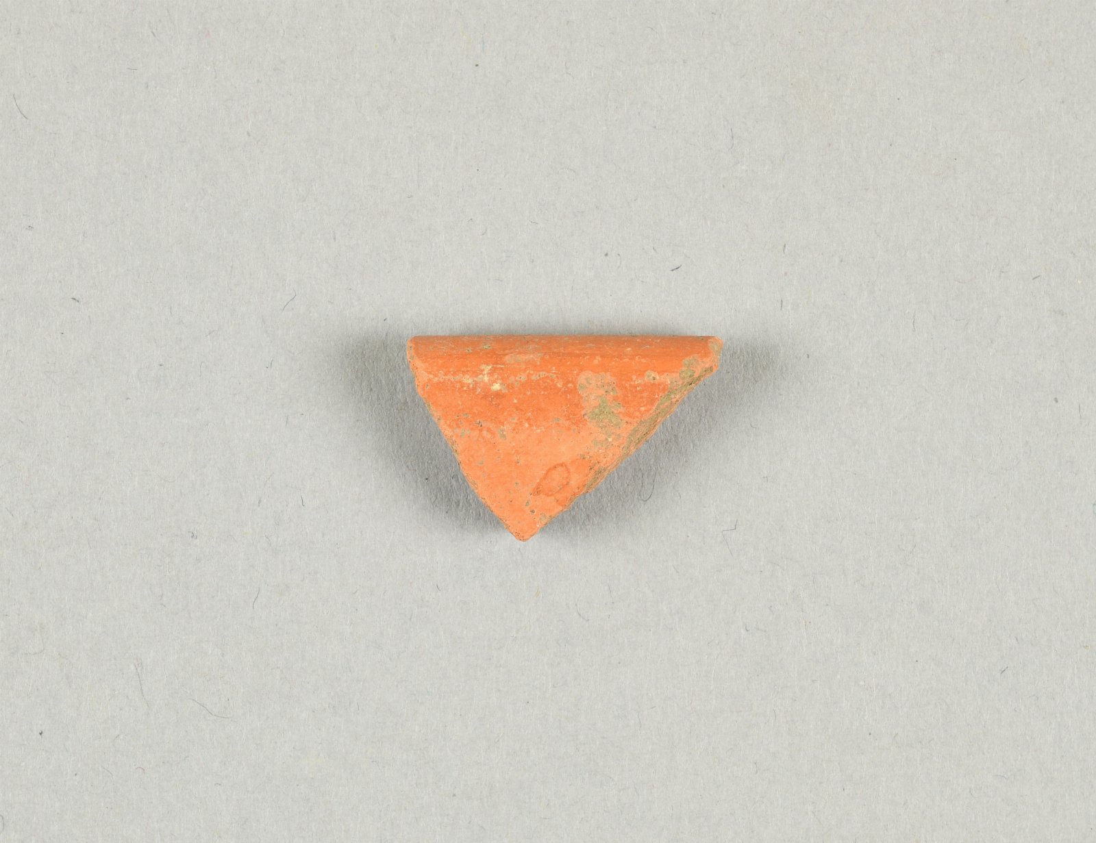 696198