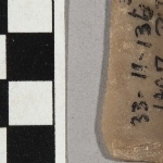 697105