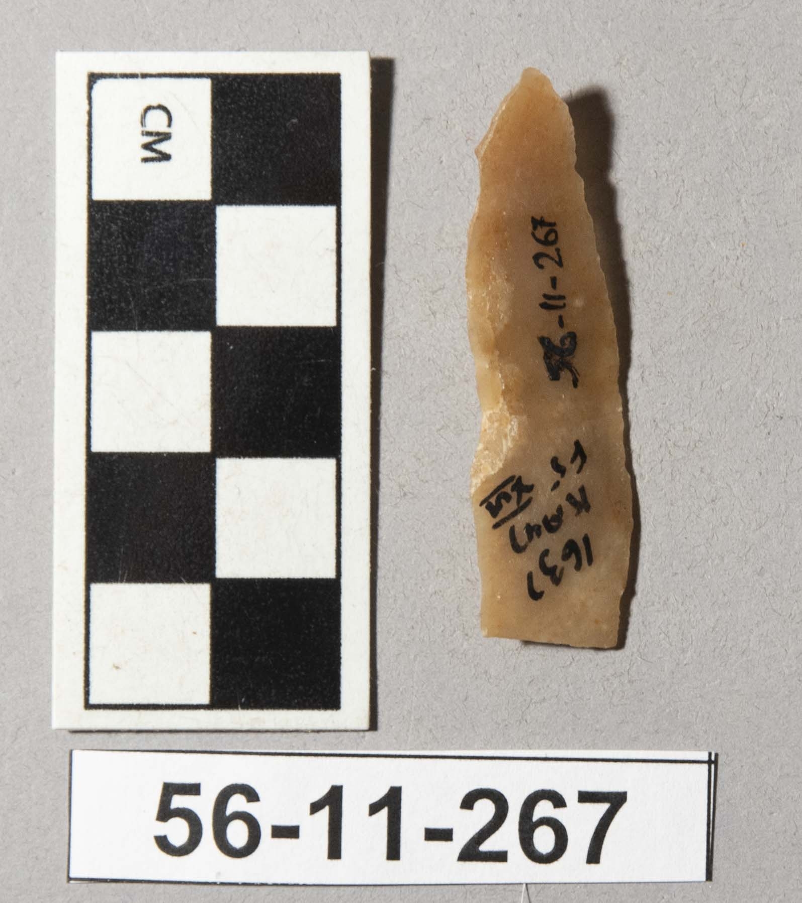 697139
