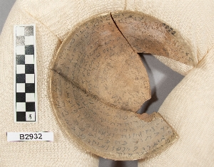 B2932