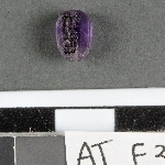 700318