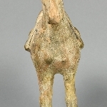 700818