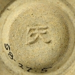 701933