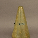 703889