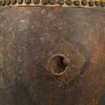 703942