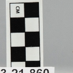 704303