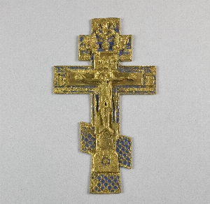 19589