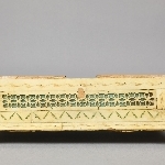 704840