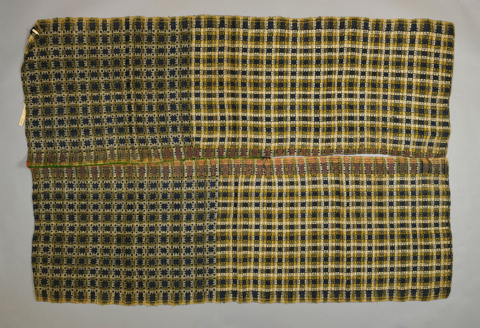 705263