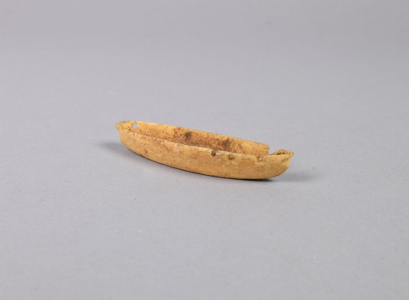 706405