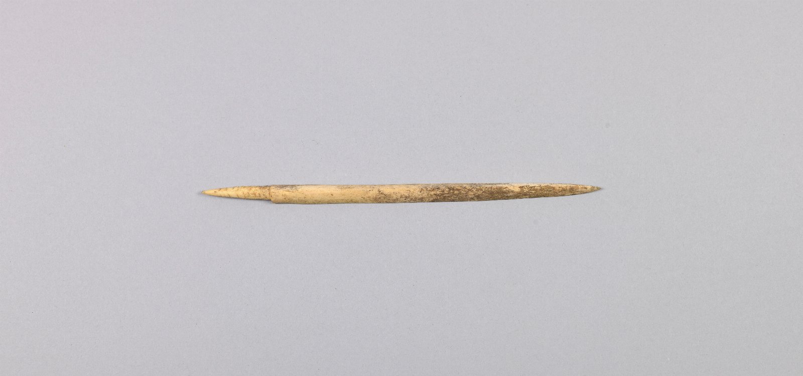 708044