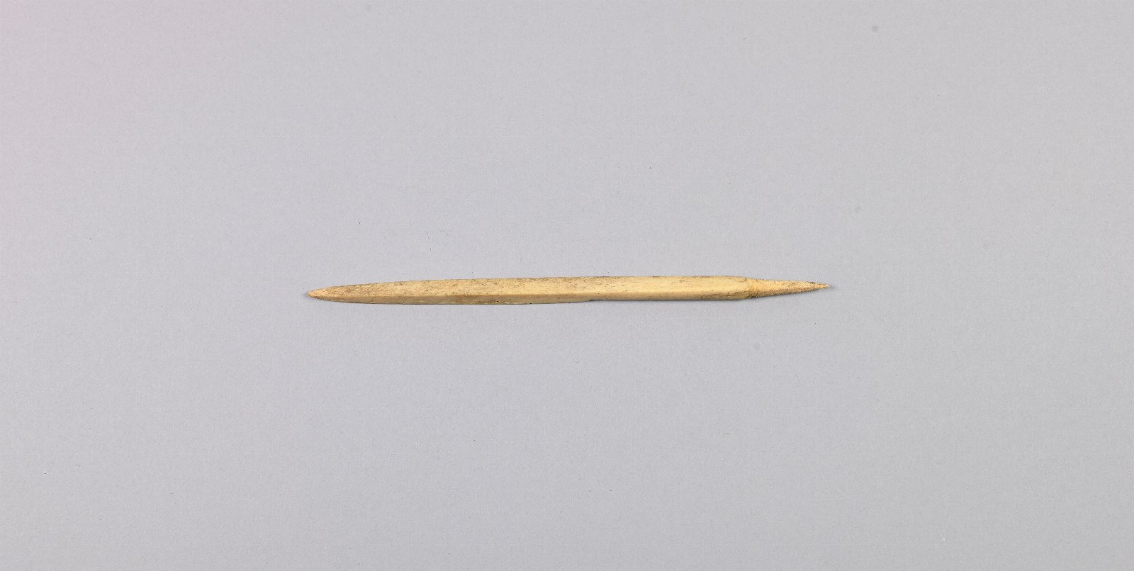 708053
