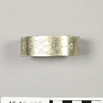725002