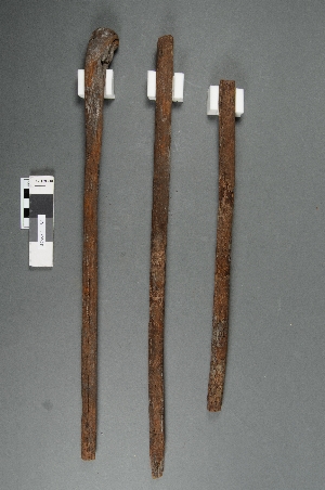 E2553B