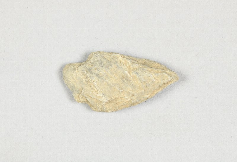 758617