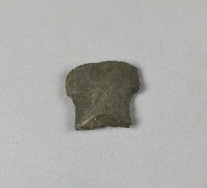 596C