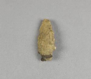 682A