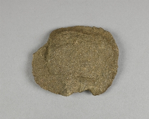 686B