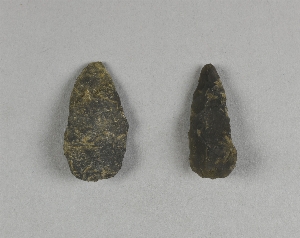 710