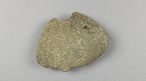 9913