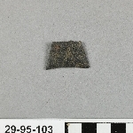 785600