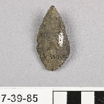 790633